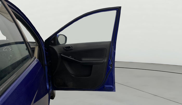 2015 Tata Zest XE PETROL, Petrol, Manual, 90,782 km, RHS Front Door