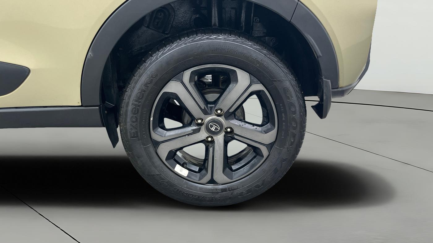 2022 Tata NEXON XZ PLUS PETROL KAZIRANGA, Petrol, Manual, 18,028 km, Left Rear Wheel