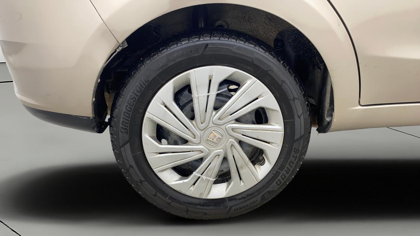 2015 Tata Zest XMS PETROL, Petrol, Manual, 79,752 km, Right Rear Wheel