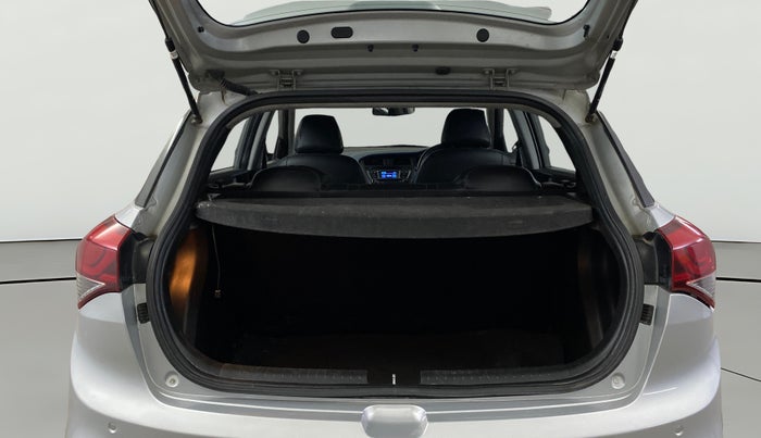 2015 Hyundai i20 Active 1.2 S, Petrol, Manual, 81,577 km, Boot Open Zoomed View