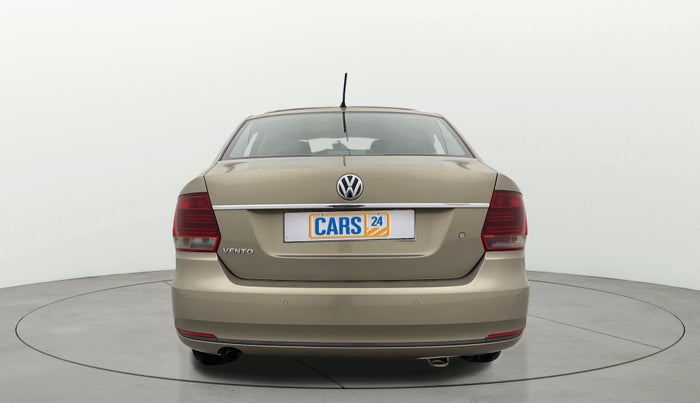 2016 Volkswagen Vento COMFORTLINE 1.6, Petrol, Manual, 57,055 km, Back/Rear