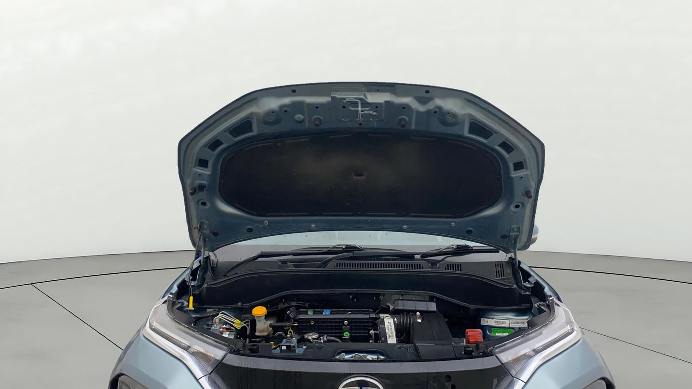 2024 Tata PUNCH ACCOMPLISHED DAZZLE PACK AMT, Petrol, Automatic, 17,827 km, Open Bonet