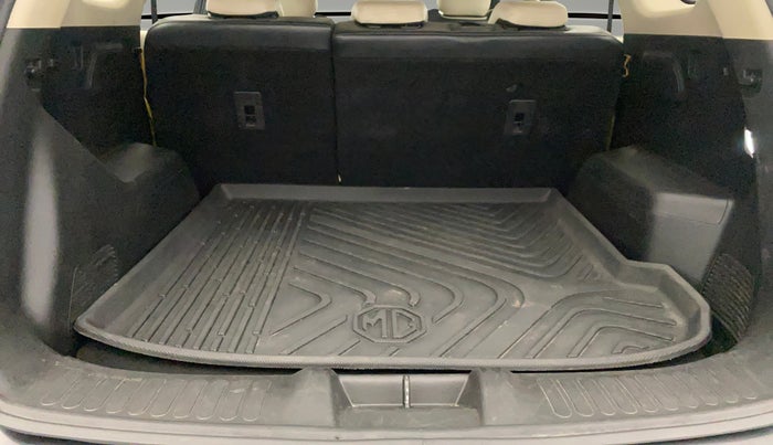 2021 MG HECTOR SHARP 2.0 DIESEL, Diesel, Manual, 53,622 km, Boot Open Zoomed View