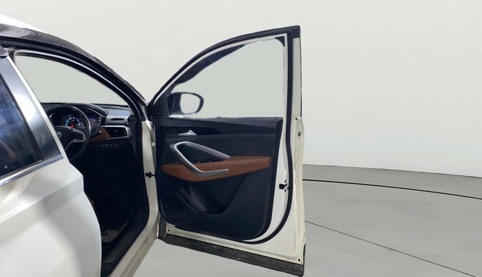 2021 MG HECTOR PLUS SHARP 2.0 DIESEL TURBO MT 6-STR, Diesel, Manual, 46,836 km, RHS Front Door