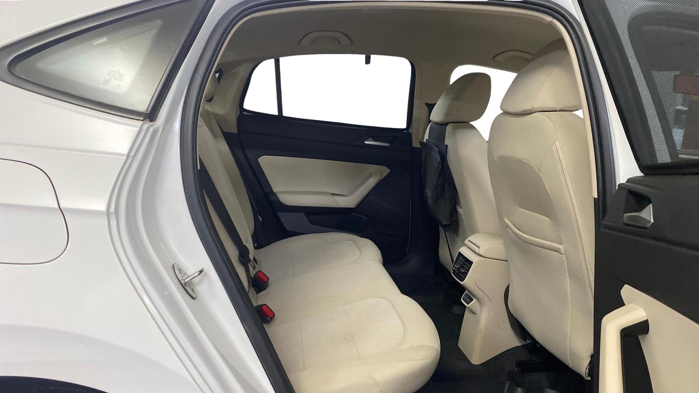 2024 Volkswagen VIRTUS HIGHLINE TSI 1.0 MT, Petrol, Manual, 6,662 km, Right Side Rear Door Cabin