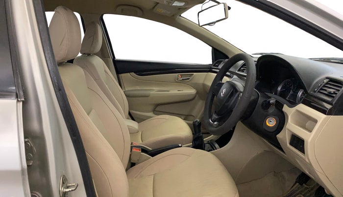 2018 Maruti Ciaz SIGMA 1.4 MT PETROL, Petrol, Manual, 39,880 km, Right Side Front Door Cabin