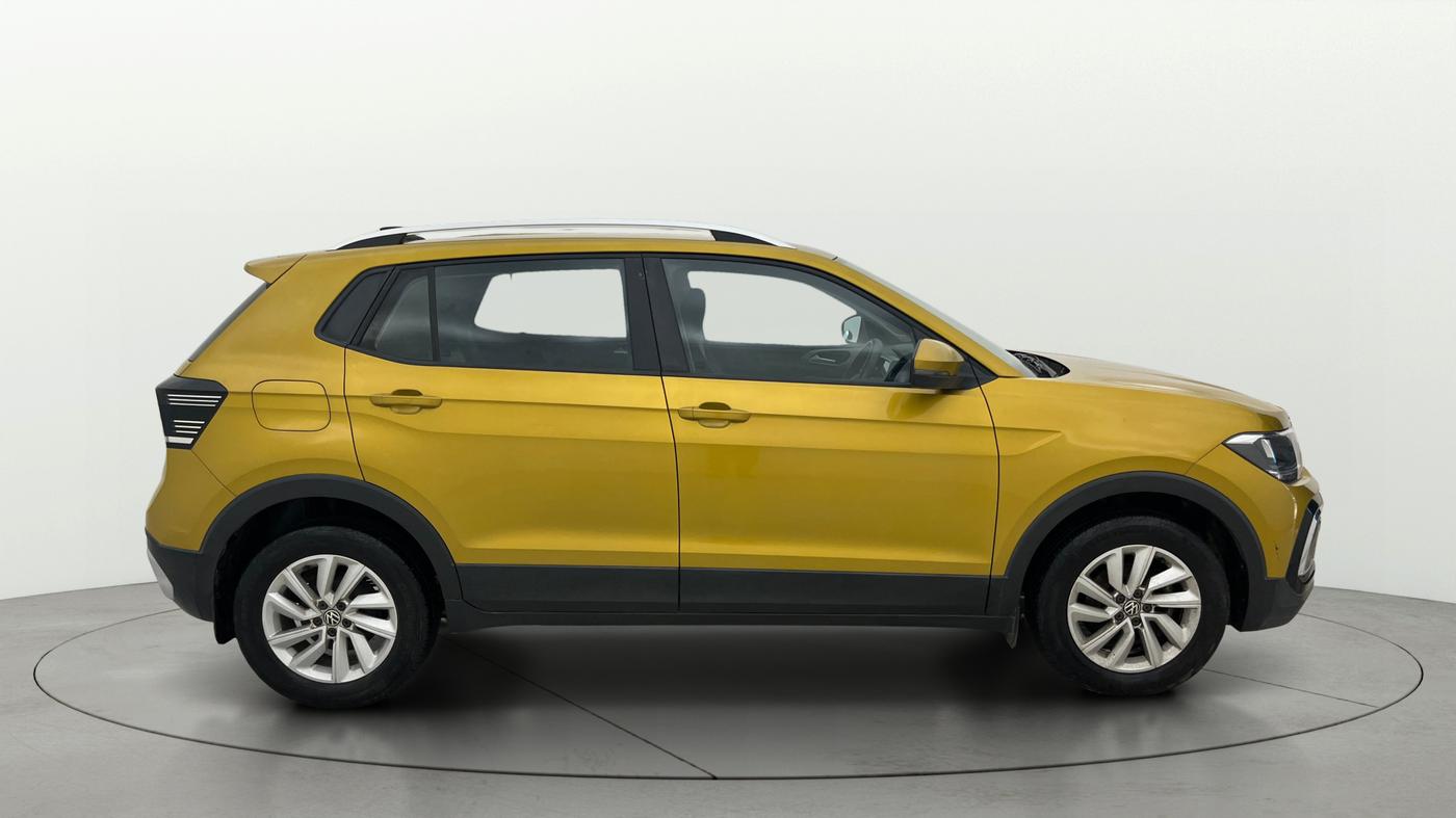 2022 Volkswagen TAIGUN HIGHLINE 1.0 TSI MT, Petrol, Manual, 25,450 km, Right Side View