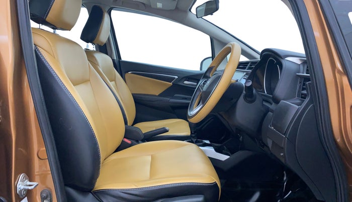 2017 Honda WR-V 1.5L I-DTEC VX MT, Diesel, Manual, 68,174 km, Right Side Front Door Cabin