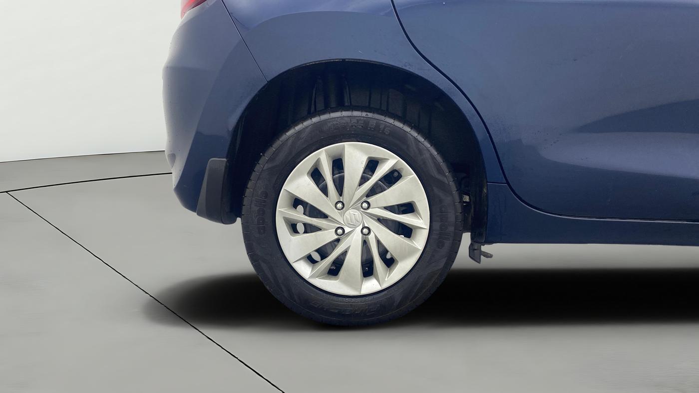 2025 Maruti Baleno DELTA 1.2 AGS, Petrol, Automatic, 7,590 km, Right Rear Wheel