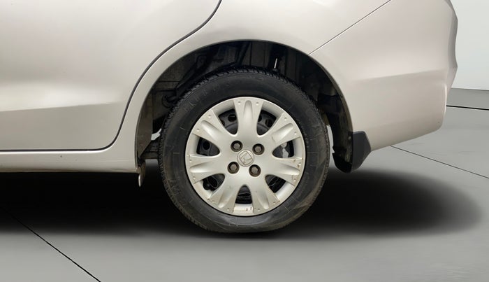 2013 Honda Amaze 1.2L I-VTEC S, CNG, Manual, 1,44,183 km, Left Rear Wheel