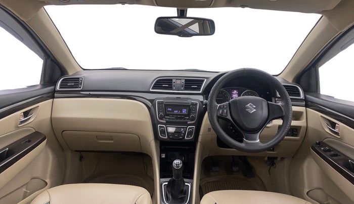 2017 Maruti Ciaz ZETA 1.4  MT PETROL, CNG, Manual, 63,310 km, Dashboard