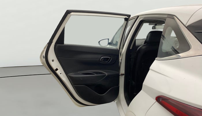 2022 Hyundai NEW I20 SPORTZ 1.2 MT, Petrol, Manual, 57,247 km, LHS Rear Door