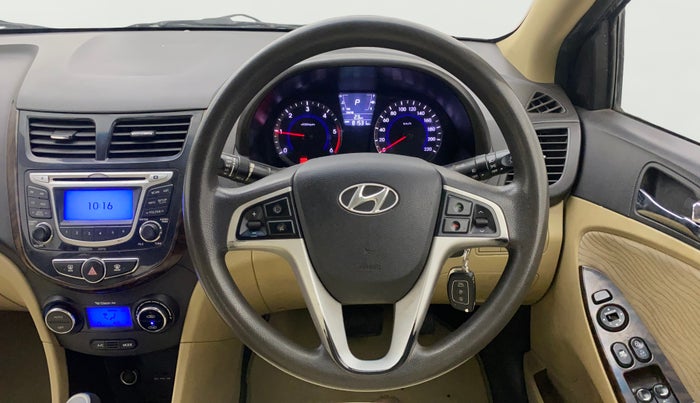2014 Hyundai Verna FLUIDIC 1.6 CRDI SX AT, Diesel, Automatic, 81,531 km, Steering Wheel Close Up