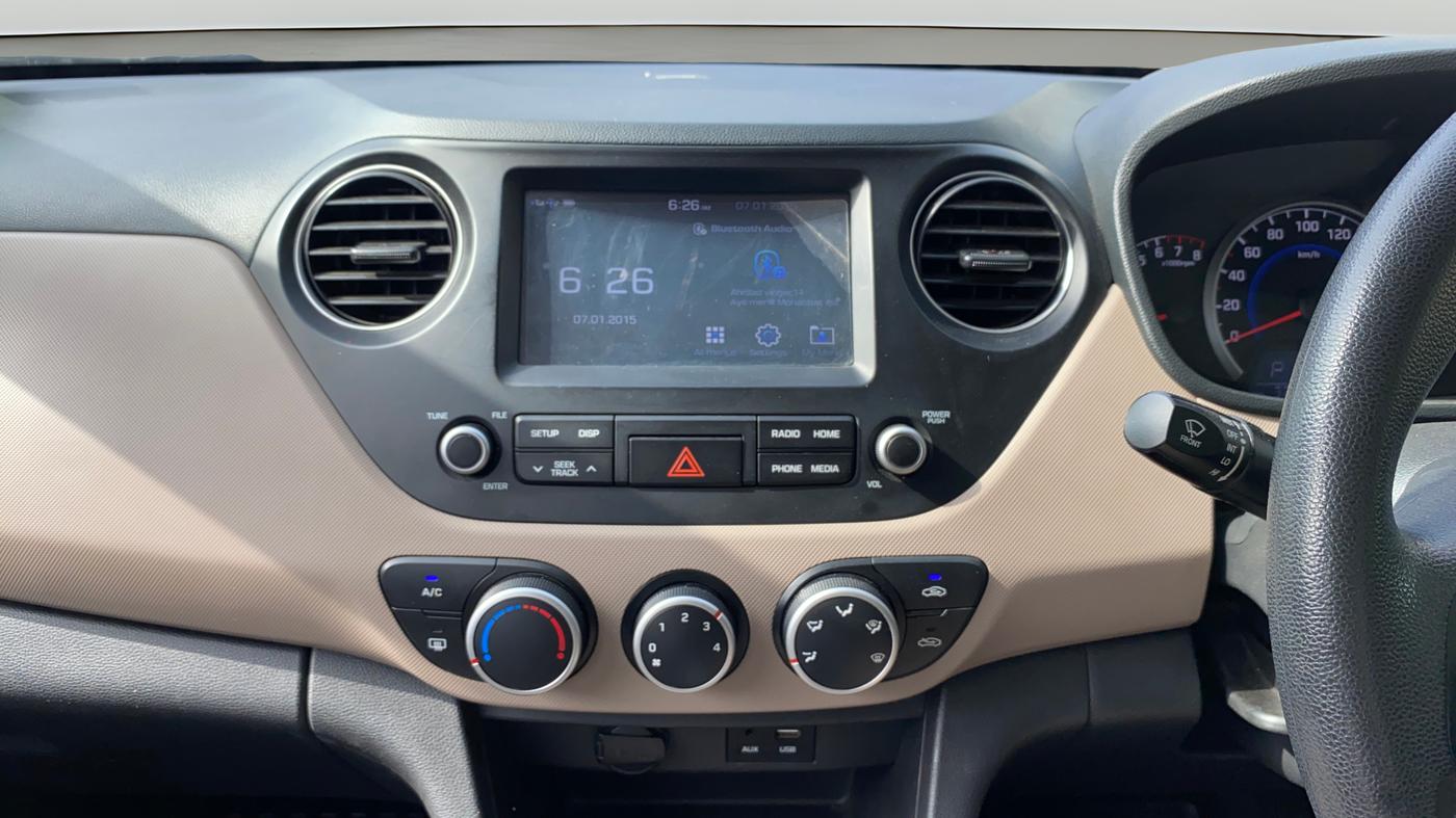 2019 Hyundai Grand i10 SPORTZ AT 1.2 KAPPA VTVT, Petrol, Automatic, 32,576 km, Air Conditioner