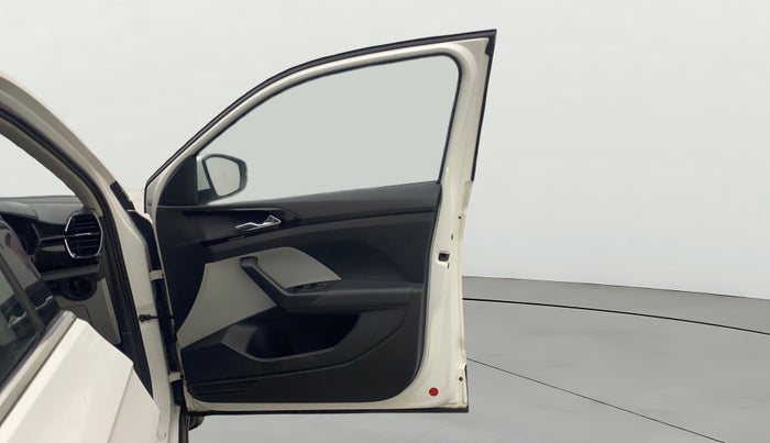 2021 Skoda KUSHAQ STYLE 1.0L TSI MT, Petrol, Manual, 57,767 km, RHS Front Door