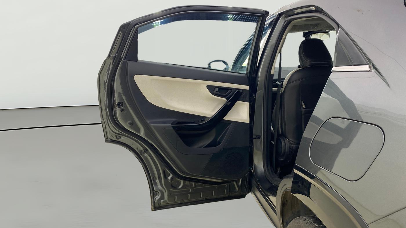 2025 Tata Curvv Creative S 1.2 Petrol 6MT, Petrol, Manual, 11,609 km, LHS Rear Door