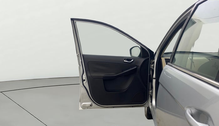 2017 Tata Zest XT PETROL, Petrol, Manual, 64,794 km, LHS Front Door