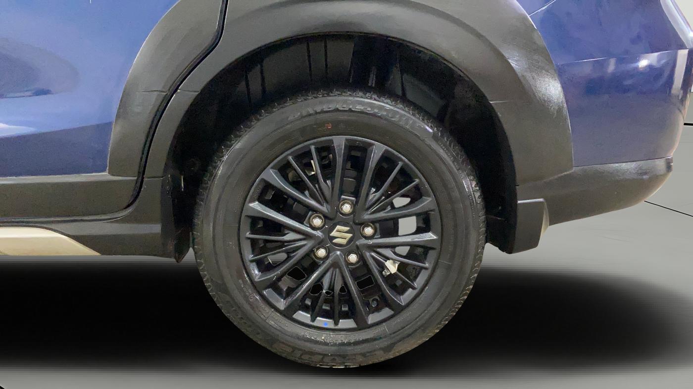 2019 Maruti XL6 ALPHA MT, Petrol, Manual, 29,154 km, Left Rear Wheel