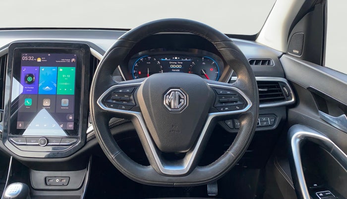 2019 MG HECTOR SHARP HYBRID 1.5 PETROL, Petrol, Manual, 50,132 km, Steering Wheel Close Up
