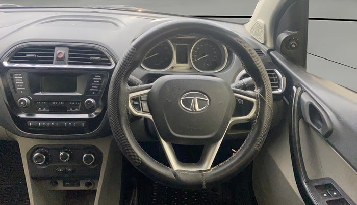 2016 Tata Tiago XZ PETROL, Petrol, Manual, 1,25,966 km, Steering Wheel Close Up
