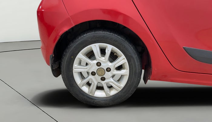 2018 Tata Tiago XZA PETROL, CNG, Automatic, 34,227 km, Right Rear Wheel