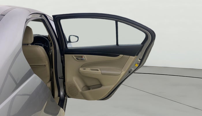 2017 Maruti Ciaz ZETA DIESEL 1.3, Diesel, Manual, 71,267 km, RHS Rear Door