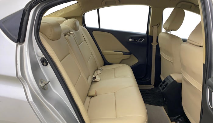 2017 Honda City 1.5L I-VTE V CVT, Petrol, Automatic, 31,836 km, Right Side Rear Door Cabin