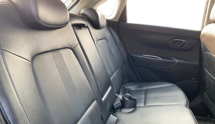 2020 Hyundai NEW I20 ASTA (O) 1.0 TURBO GDI DCT, Petrol, Automatic, 49,434 km, Right Side Rear Door Cabin