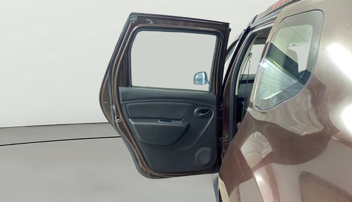 2021 Renault Duster RXS 1.3 TURBO PETROL MT, Petrol, Manual, 42,060 km, LHS Rear Door