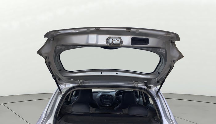 2019 Tata Tiago XT PETROL, CNG, Manual, 1,56,822 km, Boot Door Open