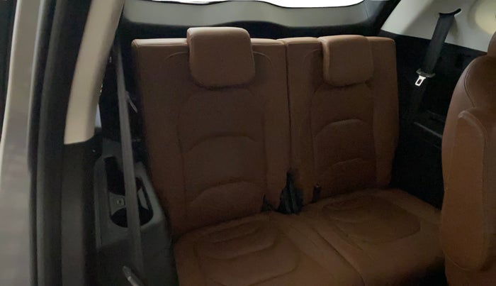 2020 MG HECTOR PLUS SHARP 1.5 PETROL TURBO DCT 6-STR, Petrol, Automatic, 75,989 km, Third Seat Row ( optional )