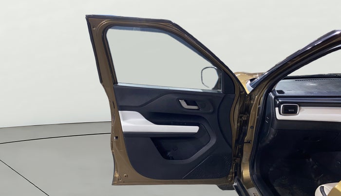 2023 Tata PUNCH CREATIVE  AMT, Petrol, Automatic, 11,807 km, LHS Front Door