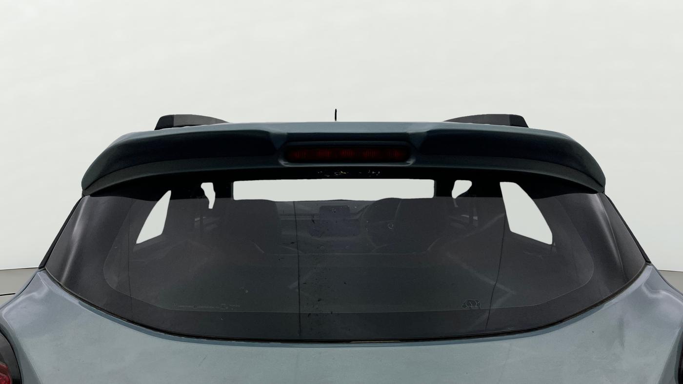 2023 Tata PUNCH ADVENTURE AMT, Petrol, Automatic, 33,617 km, Rear Windshield