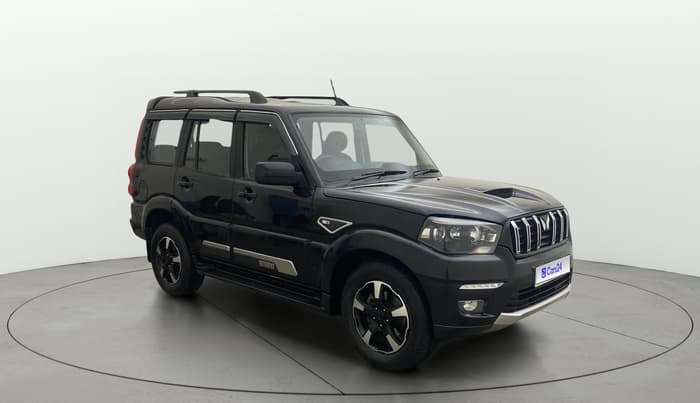 2024 Mahindra SCORPIO CLASSIC S11 7STR, Diesel, Manual, 32,413 km, SRP