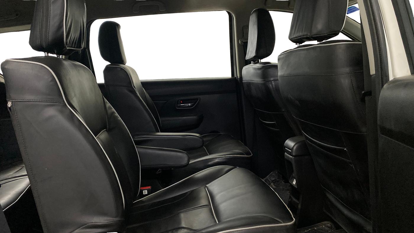 2023 Maruti XL6 ZETA AT, Petrol, Automatic, 81,155 km, Right Side Rear Door Cabin