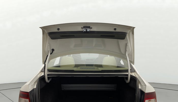 2021 Skoda Rapid 1.0 AMBITION TSI MT, Petrol, Manual, 59,828 km, Boot Door Open