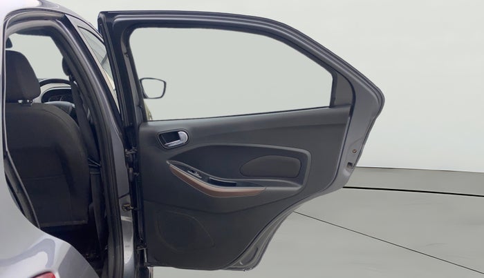 2018 Ford FREESTYLE TITANIUM 1.2 PETROL, Petrol, Manual, 25,841 km, RHS Rear Door