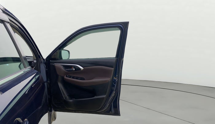 2022 Maruti Grand Vitara ZETA SMART HYBRID, Petrol, Manual, 87,704 km, RHS Front Door