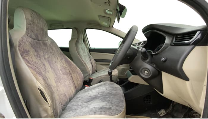 2021 Renault TRIBER RXT, CNG, Manual, 91,304 km, Right Side Front Door Cabin