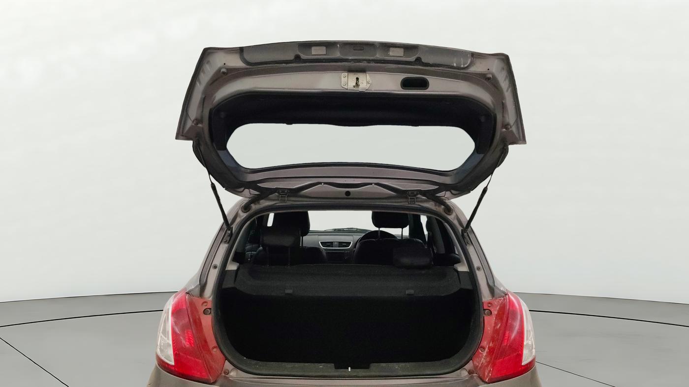 2013 Maruti Swift ZXI, Petrol, Manual, 46,487 km, Boot Door Open
