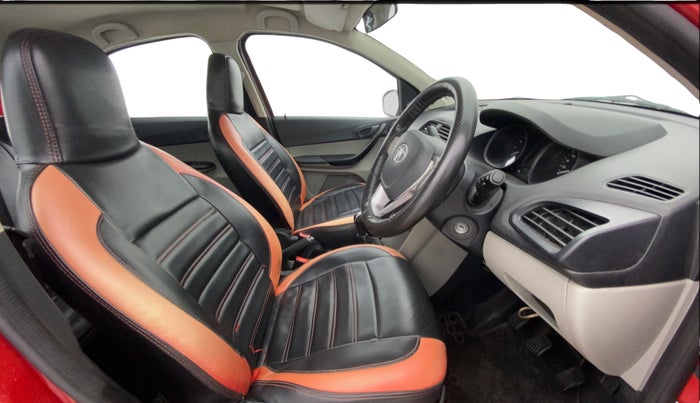 2016 Tata Tiago XM PETROL, Petrol, Manual, 55,733 km, Right Side Front Door Cabin