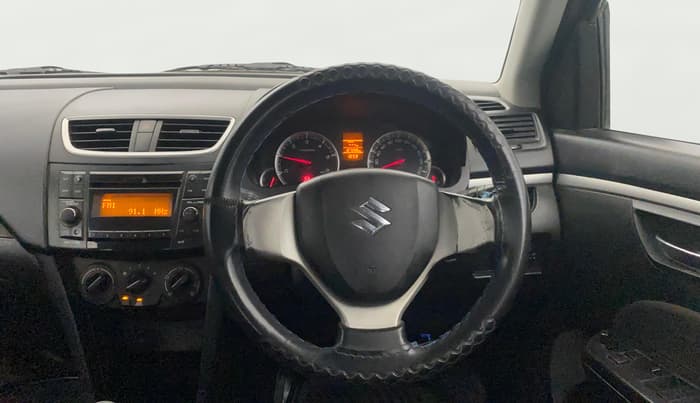 2015 Maruti Swift VDI, Diesel, Manual, 1,27,183 km, Steering Wheel Close Up