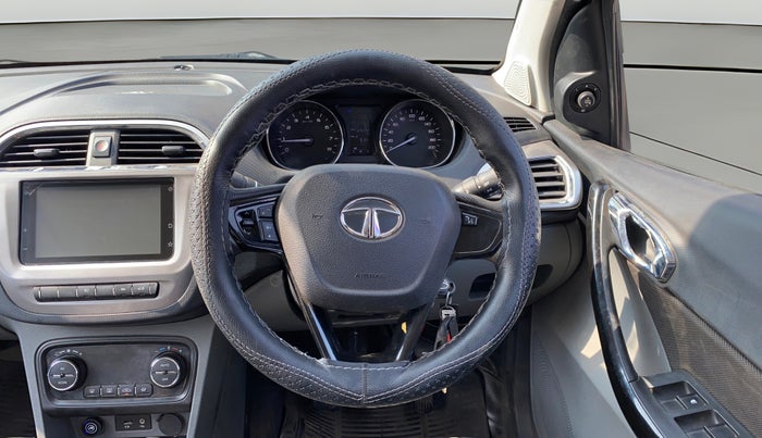 2019 Tata TIGOR XZ PLUS PETROL, CNG, Manual, 1,24,814 km, Steering Wheel Close Up