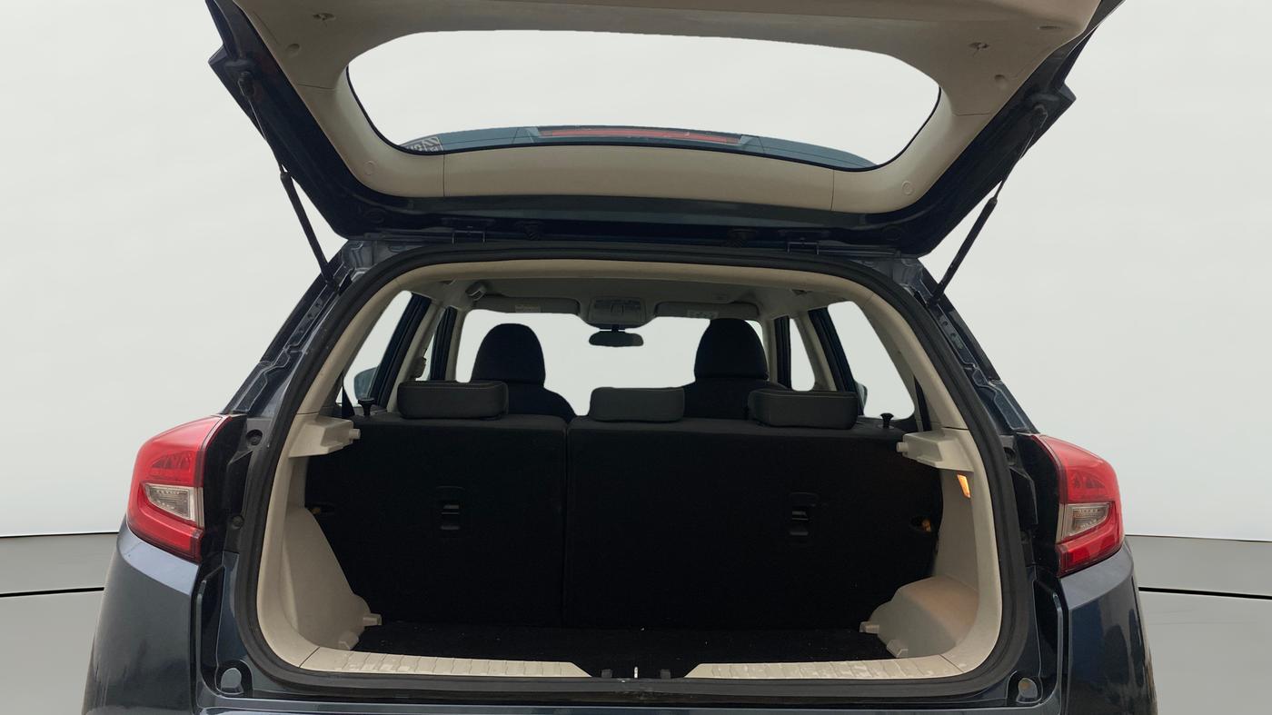 2019 Mahindra XUV300 W8 1.5 DIESEL AMT, Diesel, Automatic, 73,135 km, Boot Open Zoomed View