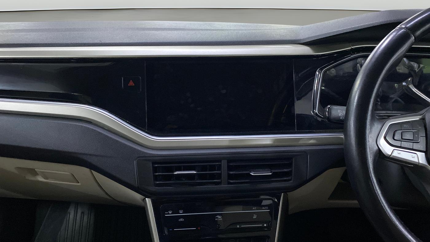 2024 Volkswagen VIRTUS TOPLINE TSI 1.0 AT, Petrol, Automatic, 53,700 km, Air Conditioner