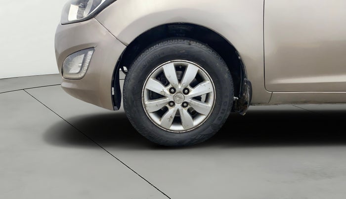 2013 Hyundai i20 SPORTZ 1.2, Petrol, Manual, 67,591 km, Left Front Wheel