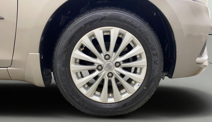 2020 Maruti Ciaz DELTA 1.5 SHVS MT PETROL, Petrol, Manual, 8,014 km, Right Front Wheel