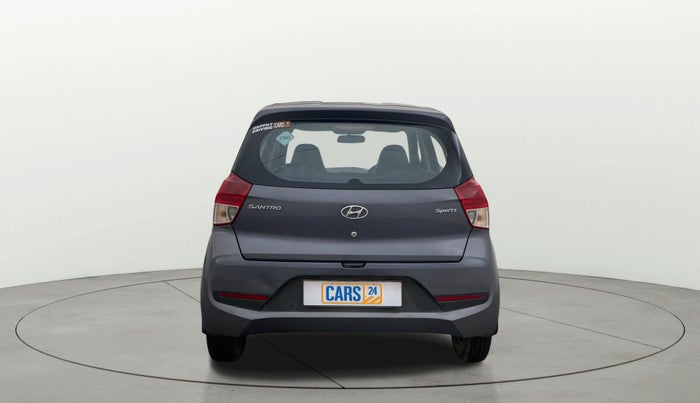 2018 Hyundai NEW SANTRO SPORTZ CNG, CNG, Manual, 33,879 km, Back/Rear