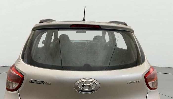 2016 Hyundai Grand i10 SPORTZ 1.2 KAPPA VTVT, Petrol, Manual, 68,138 km, Rear Windshield