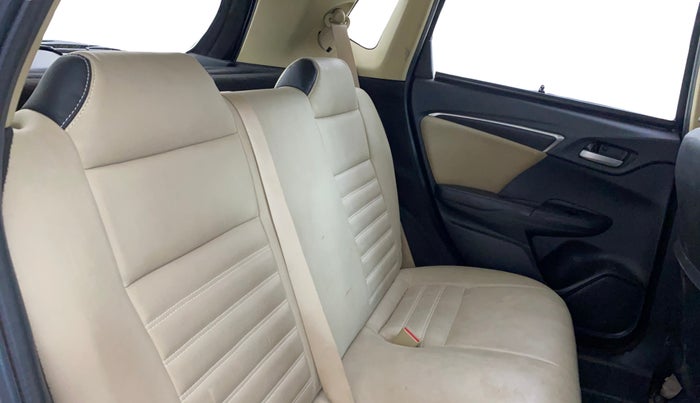 2017 Honda Jazz 1.2L I-VTEC V AT, Petrol, Automatic, 72,041 km, Right Side Rear Door Cabin